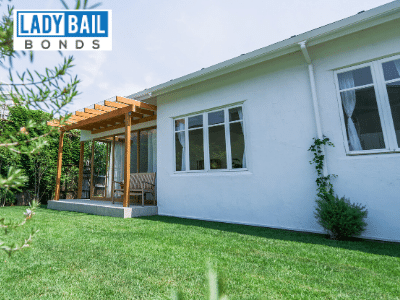 Lady bail bonds Barkhamsted city