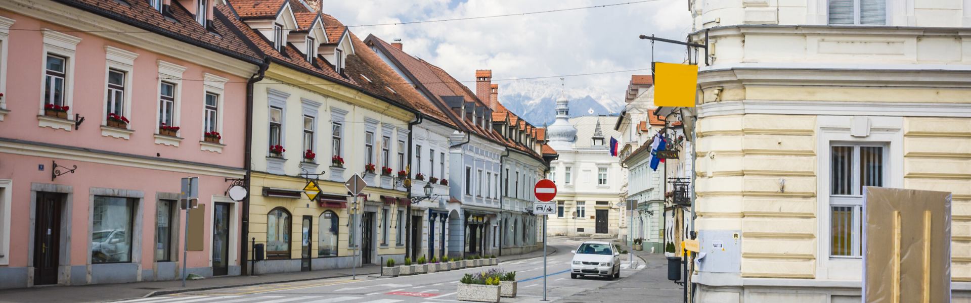 Lady bail bonds Bethel