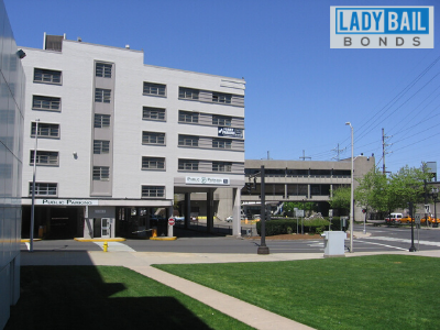 Lady bail bonds Bridgeport 1