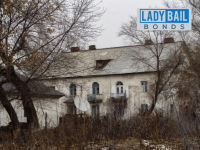 Lady bail bonds Clinton 1