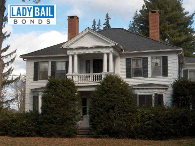 Lady bail bonds East Granby city