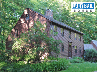 Lady bail bonds East Haddam city