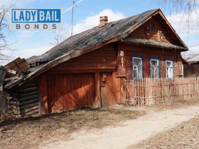 Lady bail bonds East Hampton 1