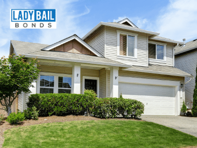 Lady bail bonds Fenwick