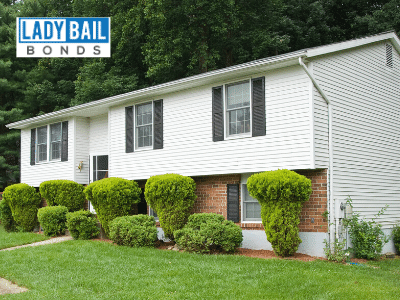 Lady bail bonds Goshen