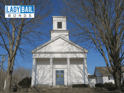 Lady bail bonds in Lyme city