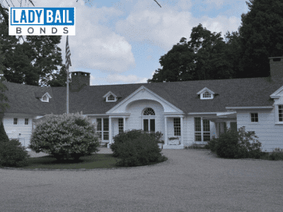 Lady bail bonds in Norfolk