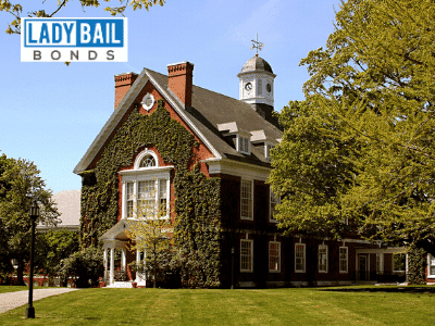 Lady bail bonds Pomfret city