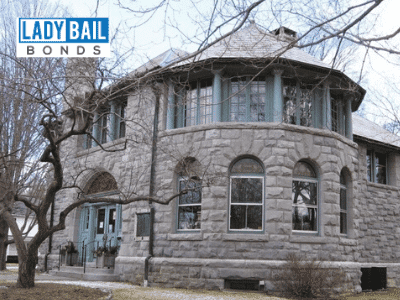 Lady bail bonds in sharon city