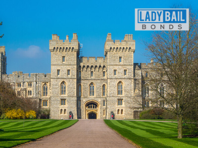 Lady bail bonds South Windsor 1