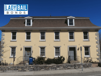 Lady bail bonds Sprague service