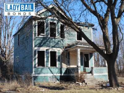 Lady bail bonds Sterling city