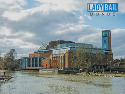 Lady bail bonds Stratford 2